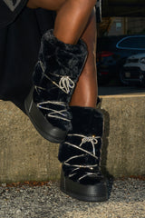 AZALEA WANG KARMELA BLACK FUR MOON BOOT