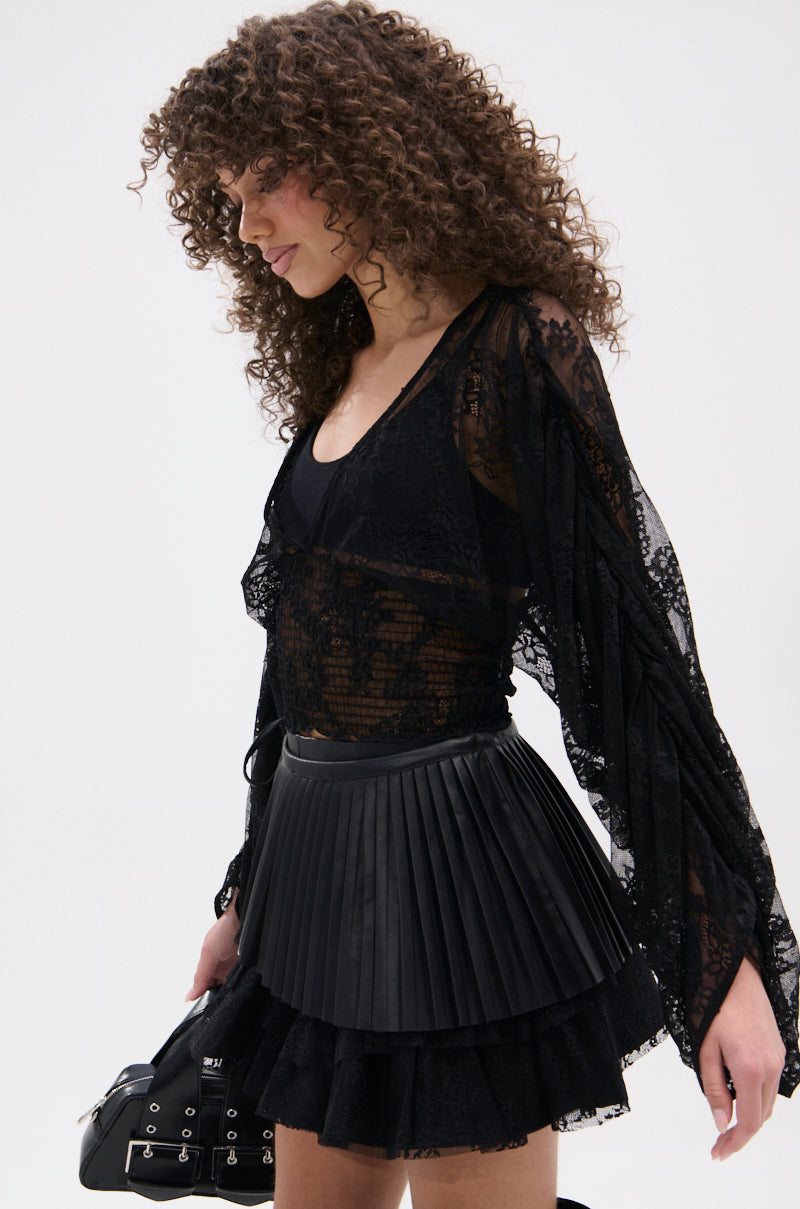 CAMILLA CROPPED RUCHED SLEEVE LACE TOP