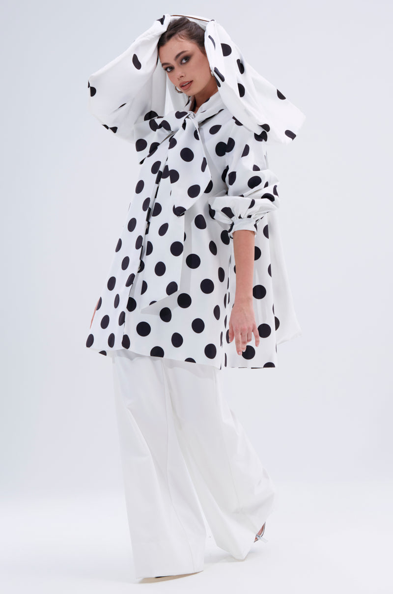 AMALIA TIE NECK TRENCH IN POLKA DOT
