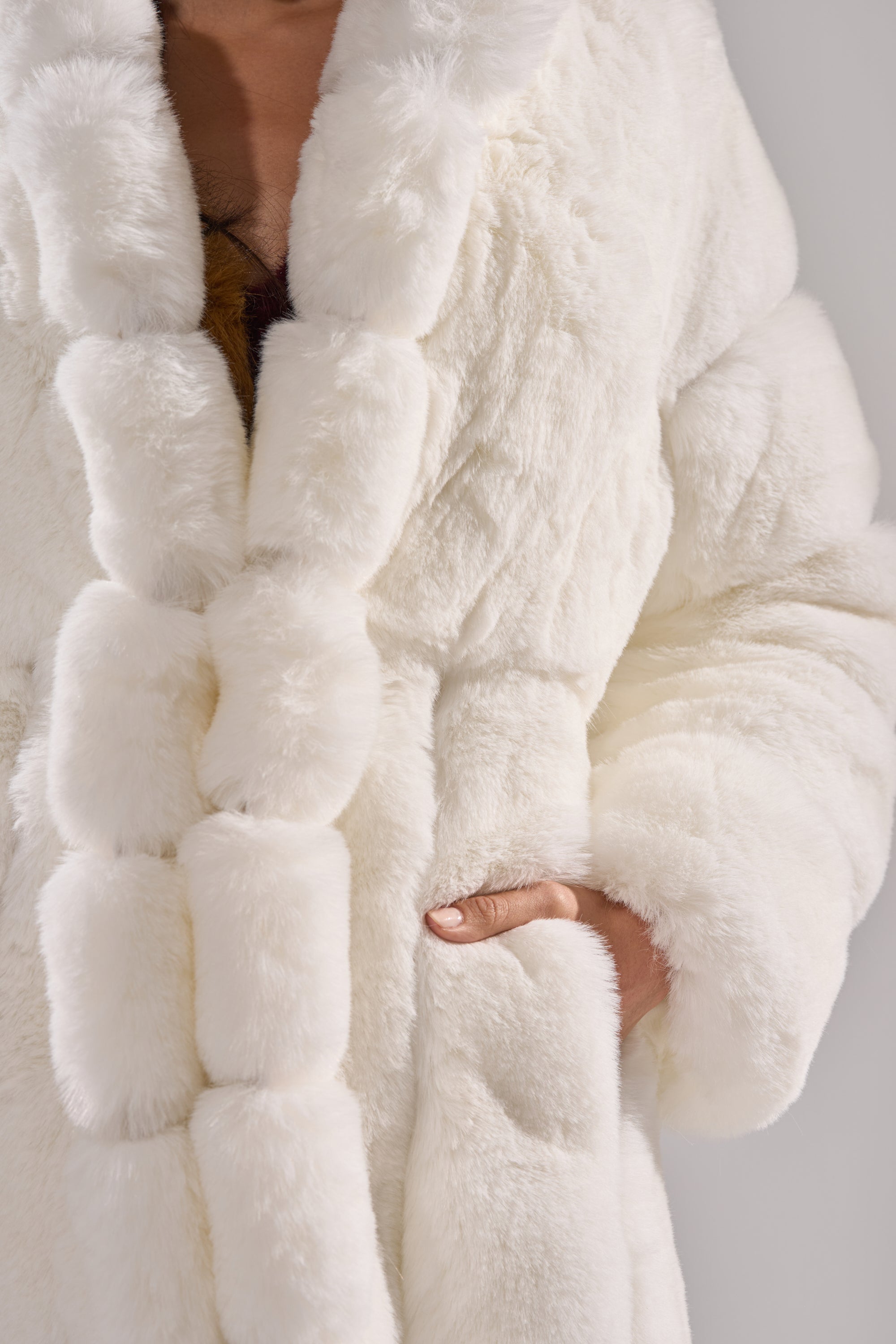 BERLIN HOODED FAUX FUR IN WHITE