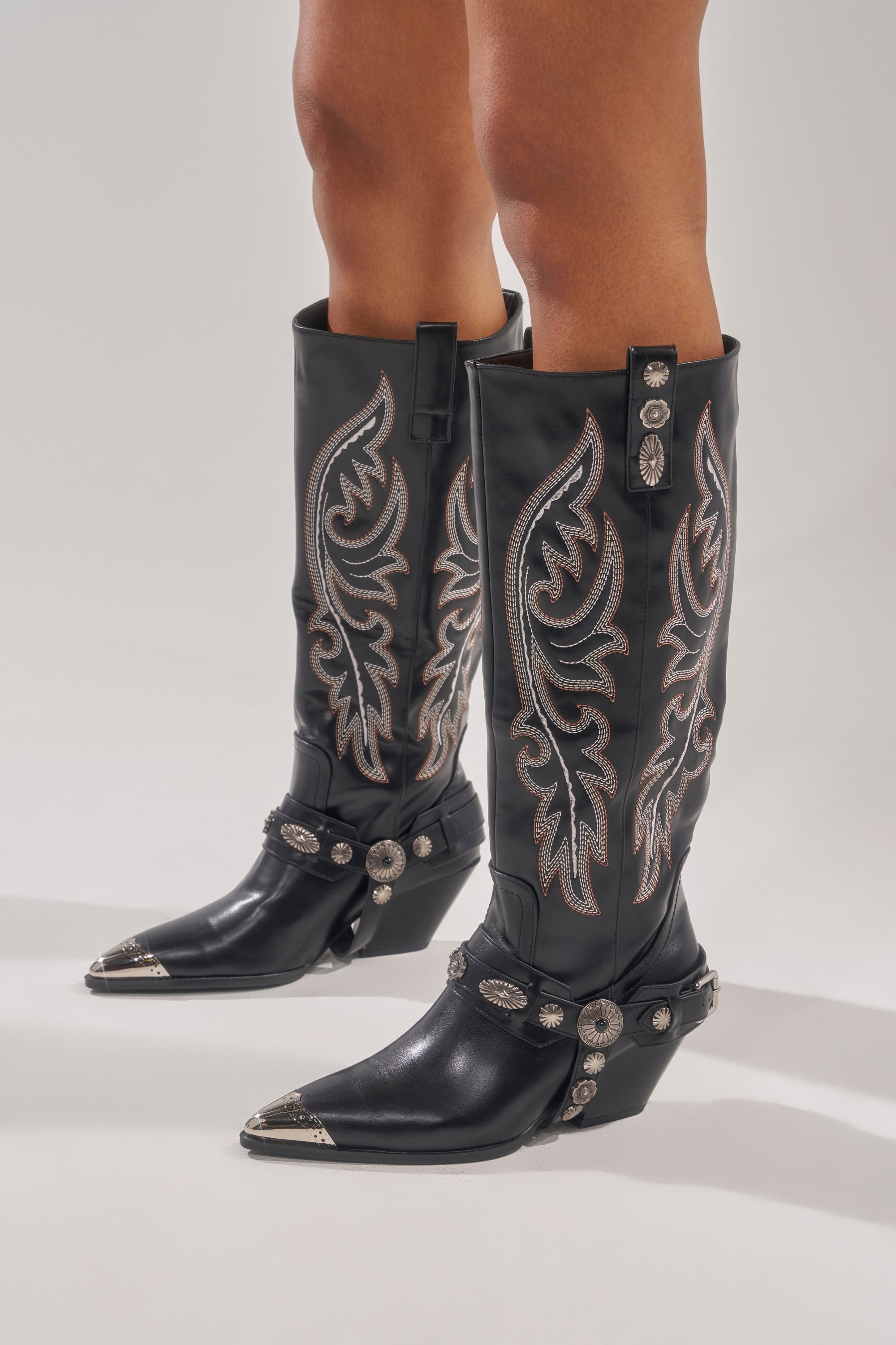 AZALEA WANG GERVASE BLACK PU SILVER HARDWARE WESTERN BOOT