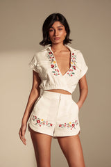 DAY TIME VIBES BUTTON DOWN TOP