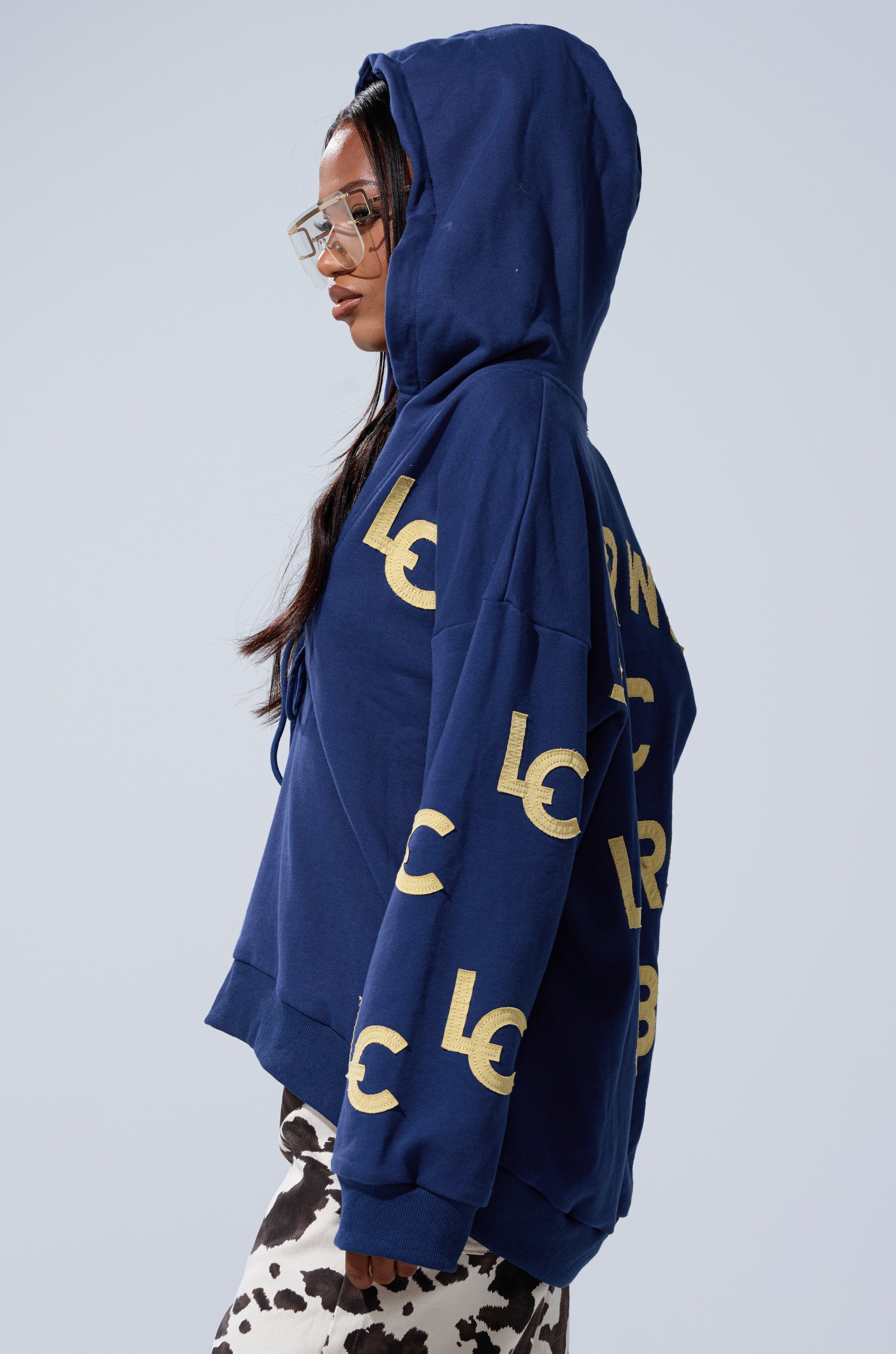 CITY LOVER OVERSIZED SWEATSHIRT