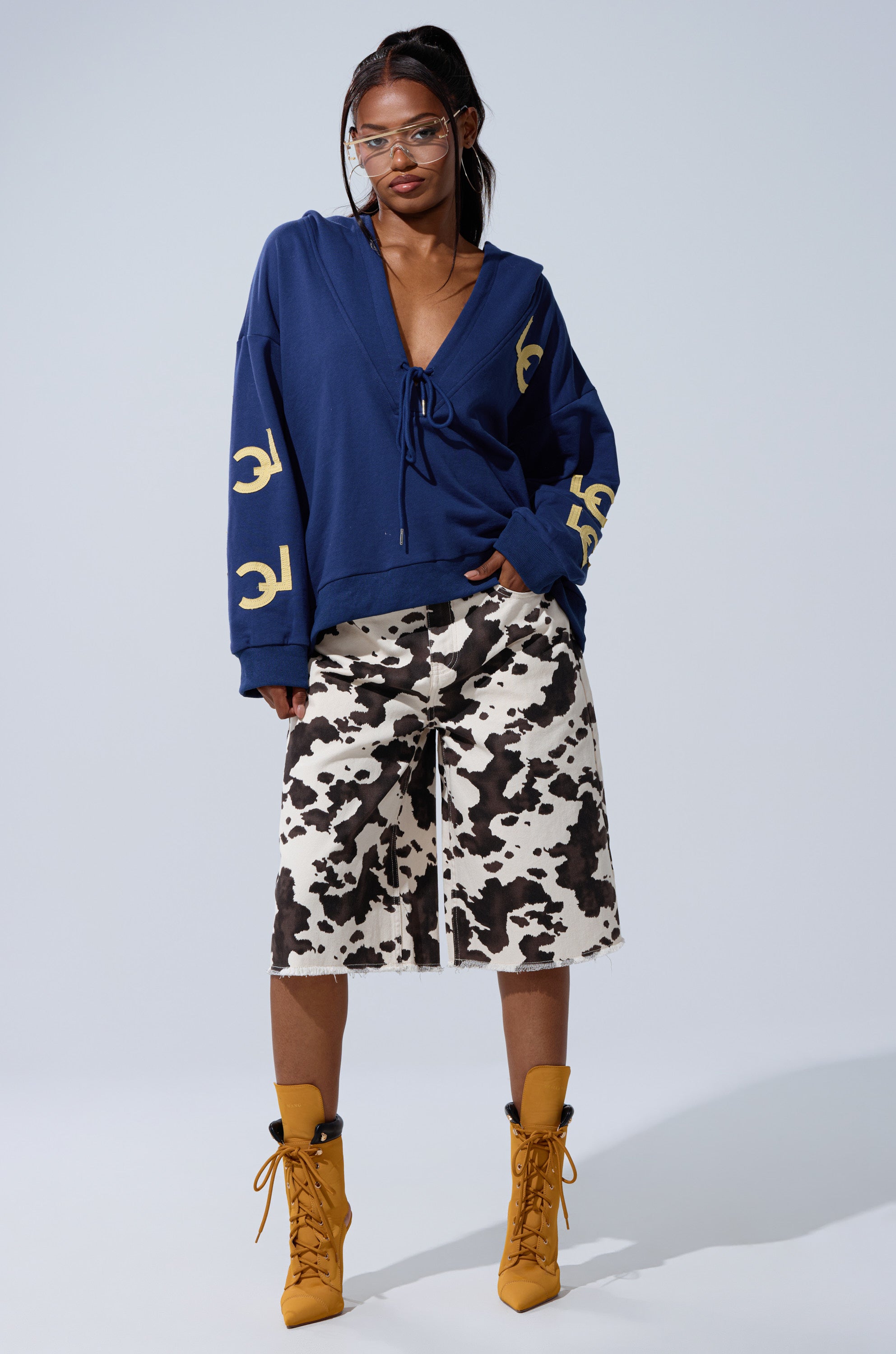 CITY LOVER OVERSIZED SWEATSHIRT