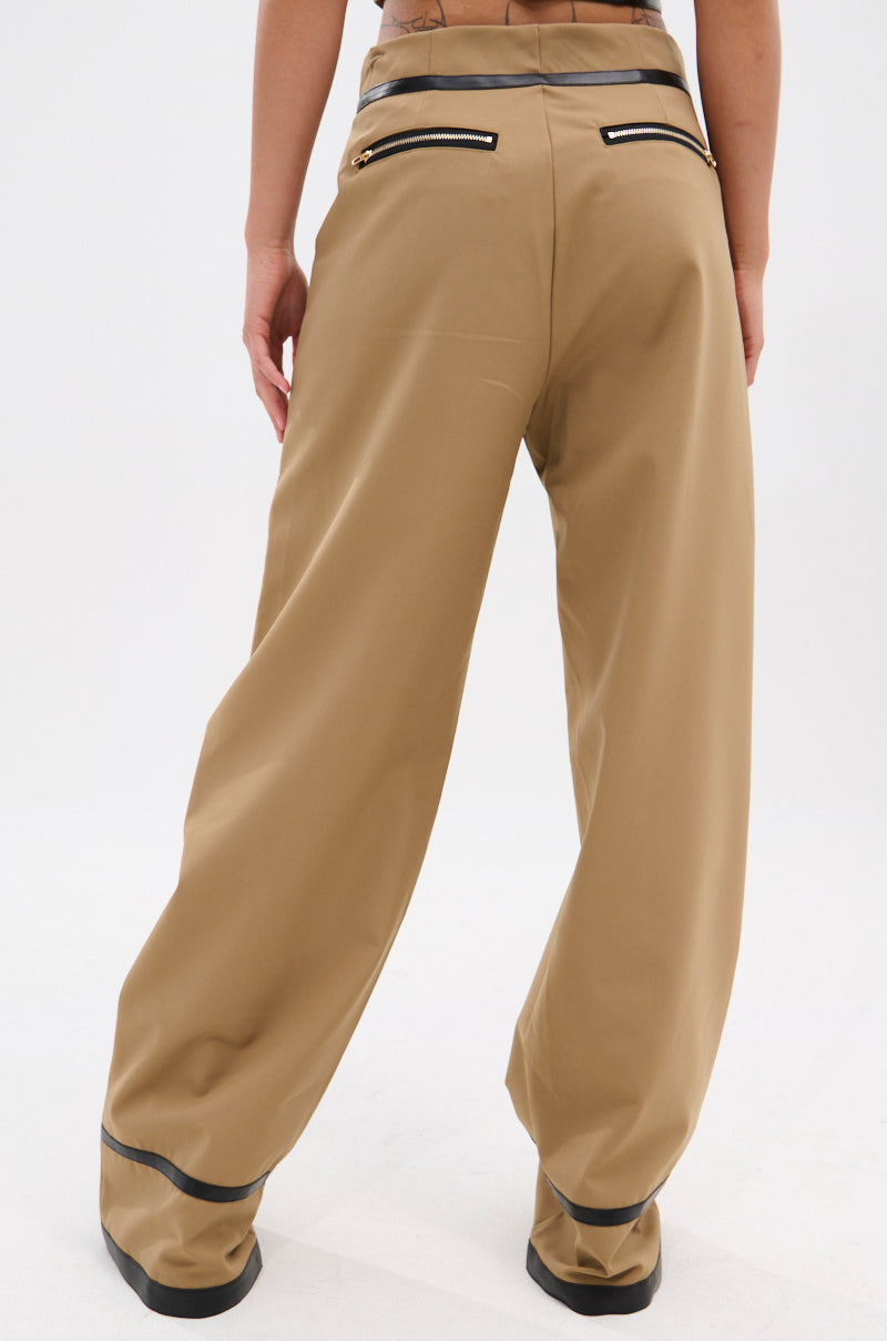 EAST HAMPTON WIDE LEG TROUSERS IN BROWN