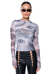 ALL EYES ON YOU MESH GLOVED SHIRT
