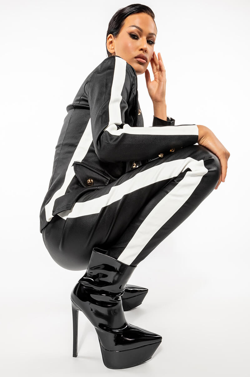 AMMO X AKIRA PLEATHER BLAZER