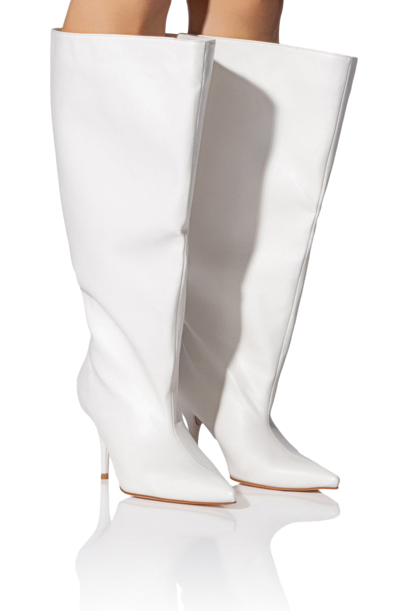 AZALEA WANG BRIGHTEN BUCKET BOOT IN CREAM
