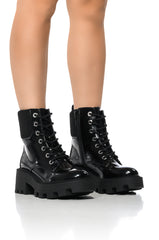 AZALEA WANG ESPECIAL BLACK COMBAT BOOTIE