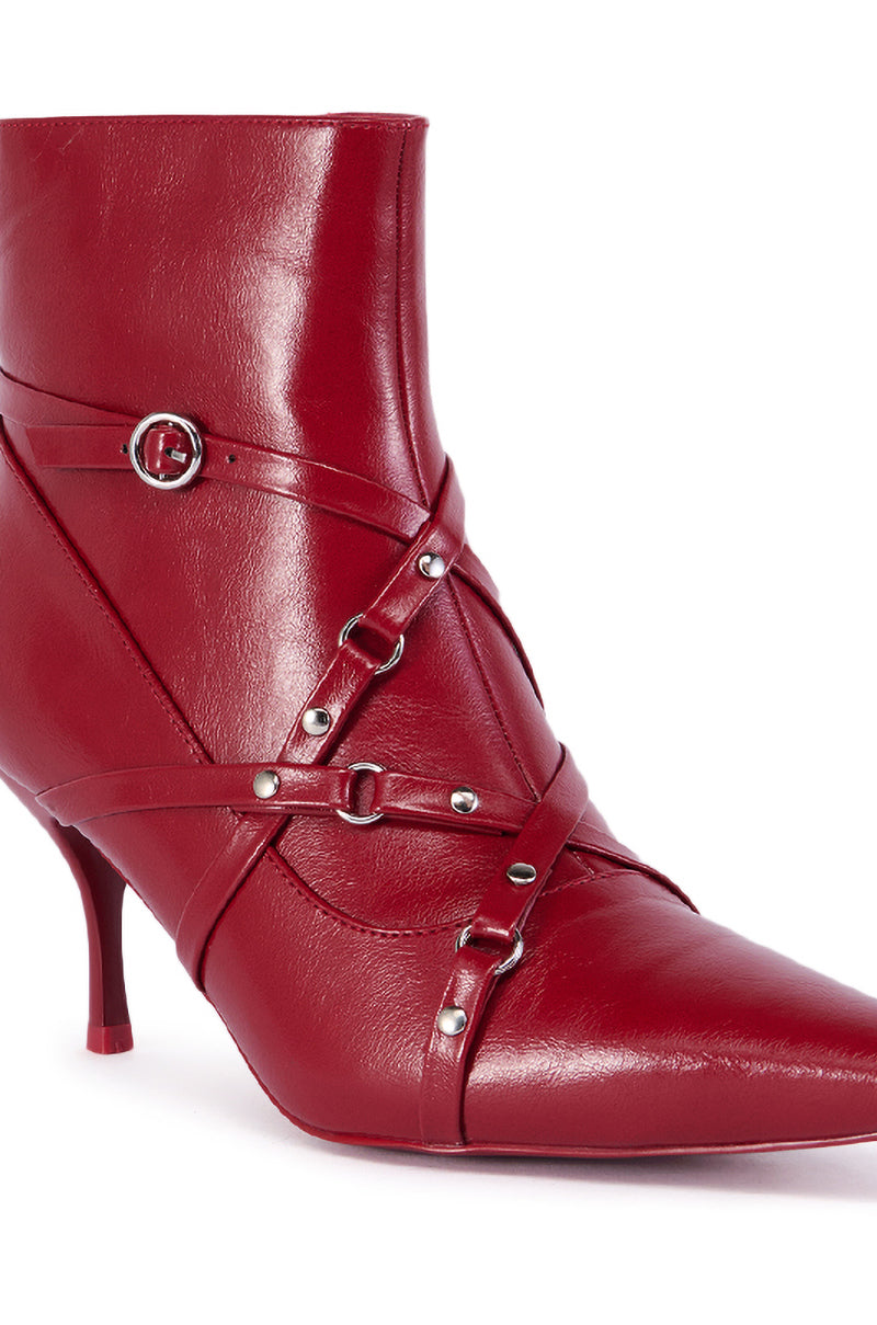 AZALEA WANG PURNIMA RED BOOTIE