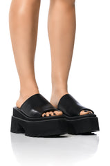 AZALEA WANG SAFIA CHUNKY BLACK SANDAL