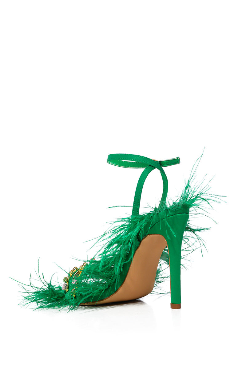 AZALEA WANG VILLIE GREEN FEATHER SANDAL
