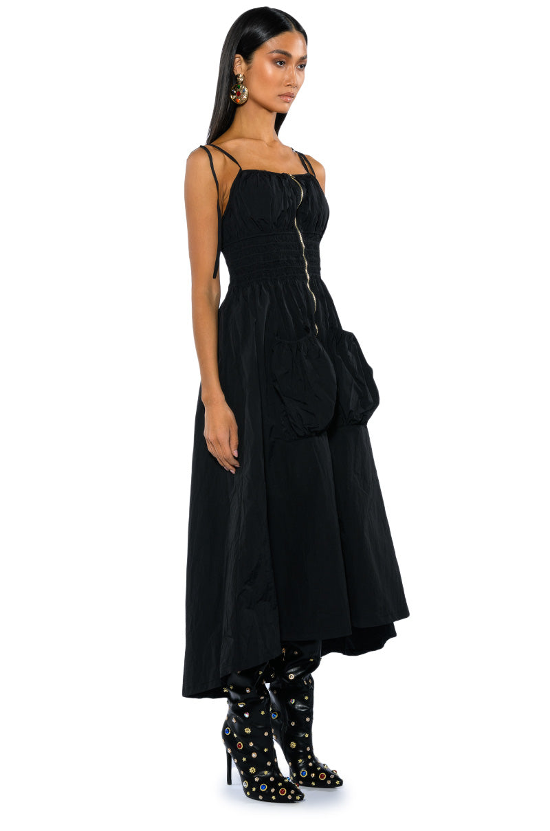 BELLE SLEEVELESS PARACHUTE MAXI DRESS