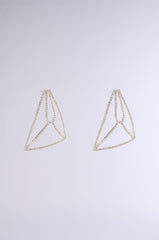 DYNAMIC EARRING